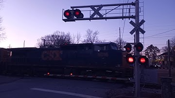 CSX Dash 9 And SD70MAC Locomotive Consist Lead M580 Through Chapin SC