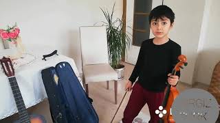 Keman Ve Gitar Çaldım Dayımın Enstrümanları Kırgız Türk