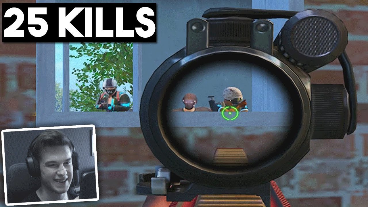 THIS MADE ME LAUGH! | 25 KILLS SOLO vs SQUAD | PUBG Mobile 🐼 - YouTube