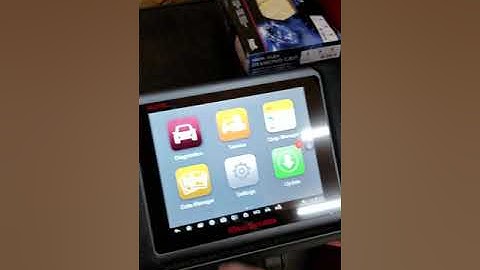 Autel MS906BT automotive scanner review