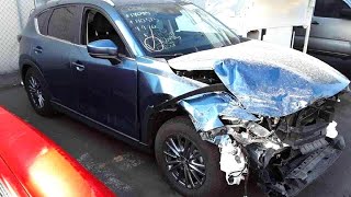 Mazda CX-5. Второе поколение.  Лобовой. Повреждения.