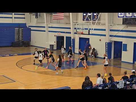 Summer ball game 7 vs Holy Cross Louisville (Lia 11pt and got injured)