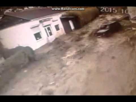 ინტერნეტში გაგრის წყალდიდობის ამსახველი ვიდეო გავრცელდა