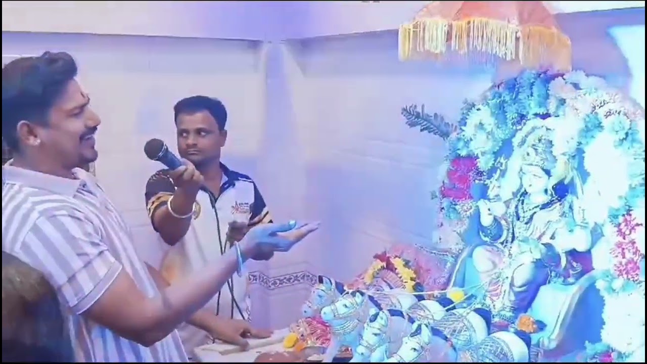 पेण मधे दादर गावात मरी आईचं उत्सवानिमित्त आमंत्रण दिलं होतं पारंपारिक गाण्यासाठी जय एकवीरा 🙏🏻💐💐