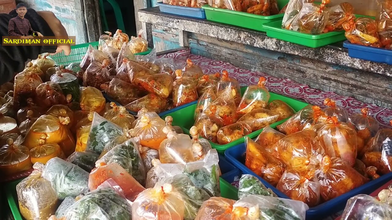 SUASANA KOTA DAN PASAR SUNGAI PENUH KERINCI JAMBI TERKINI