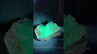 This Rock Looks Like A Booger #opal #hyalite #crystals #minerals #nature #science #coolerocks