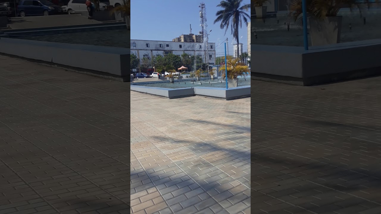 Praça do municipio da beira