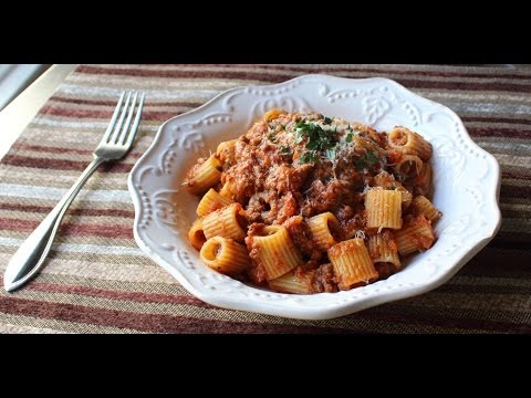 Easy Bolognese Recipe (the BEST Pasta Lasagna Meat Sauce). 