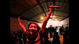 Abnormal Streetrockers Unity - Untuk Bunda Official Video Clip.mpg