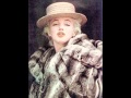 The show must go on ( Marilyn Monroe )