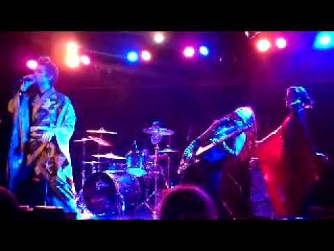 Bambi - Samurai (Live 1/14/10)