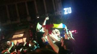 OneRepublic - Feel Again (ending - Ryan grabs the flag) (Bucharest)