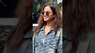 Jasmin Bhasin Snapped In City