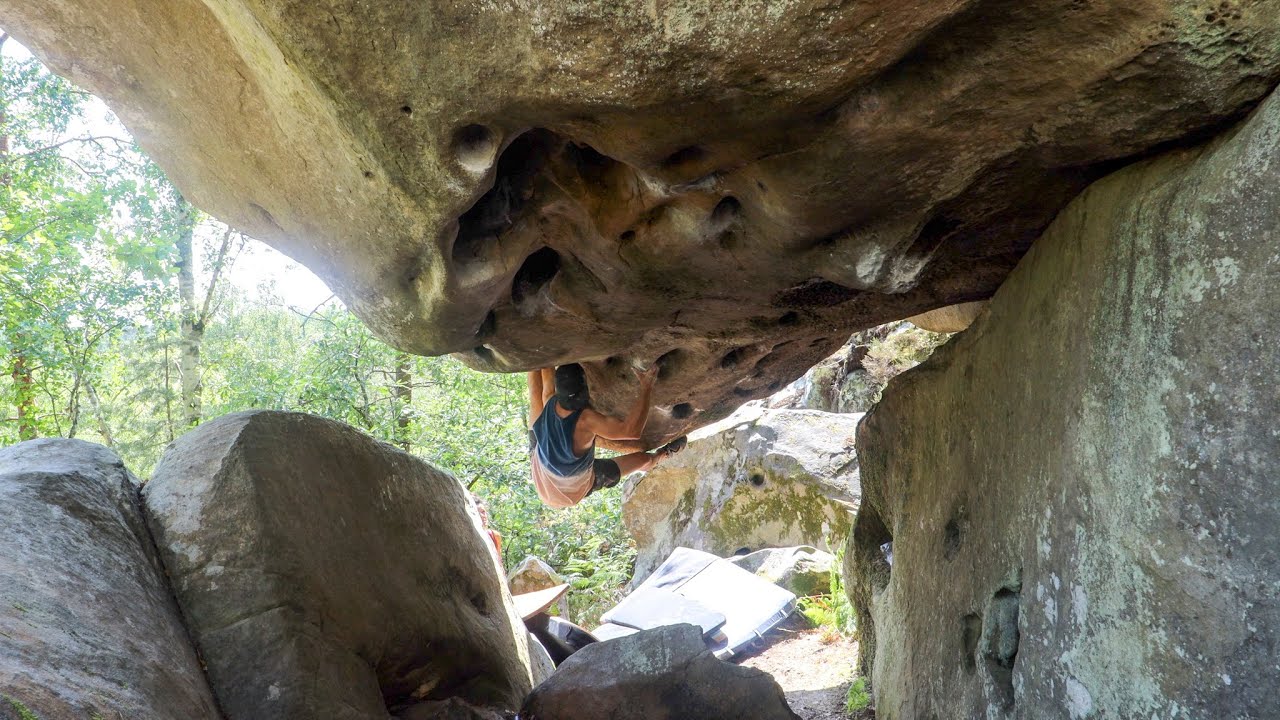 Shady Roof Climbs in Fontainebleau / Summer Bouldering 2025