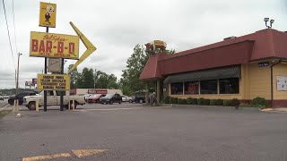 Bob Sykes Bar-B-Q honoring Memorial Day with all day Bar-B-Q