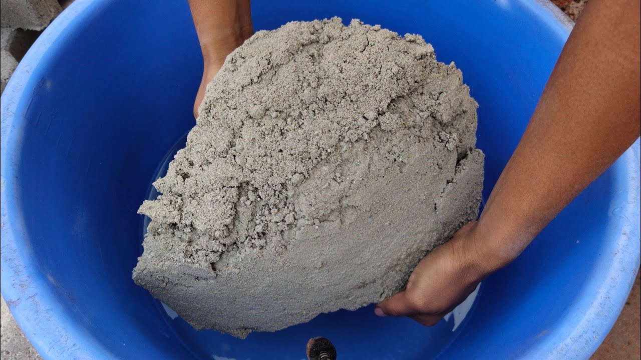 Asmr - Huge chunks crumbling in lots of water 💦 @As_Asmr