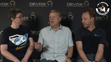 Quantum Computing with @johanvos and @JavaFXpert