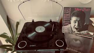 Levent Yüksel - Yeterki Onursuz Olmasın Aşk Plak Versiyon Üksel