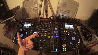 INTERMEDIATE DJ MIXING LESSON ON OLD SCHOOL DISCO TRANSITIONS