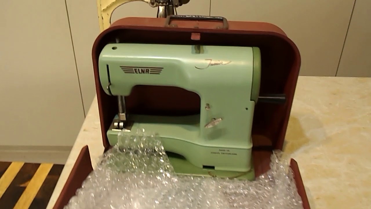 Elna Junior. The amazing musical machine. YouTube