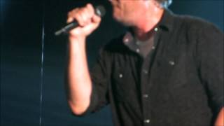 "She Wouldn't Be Gone" - Blake Shelton Live