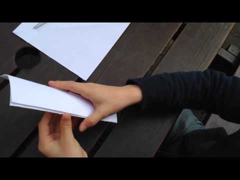 Video: Hvordan Man Laver En Stjerne Af Papir