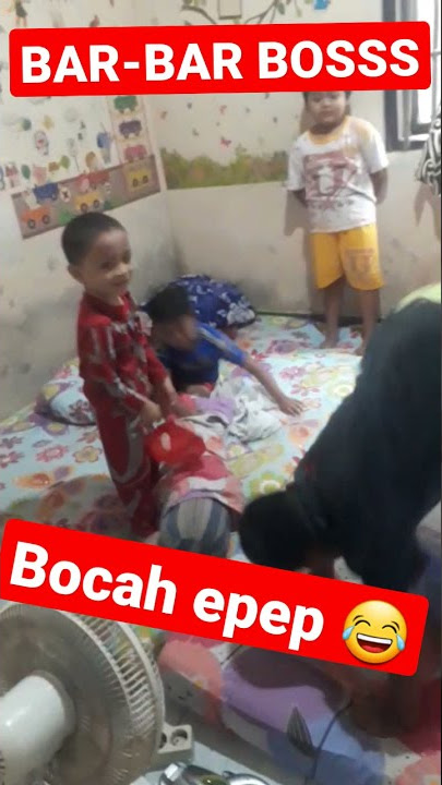 anak kecil lucu jungkir balik bar-bar