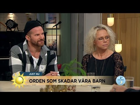 Video: Varför ska surfplattor inte ersätta läroböcker i klassrummet?