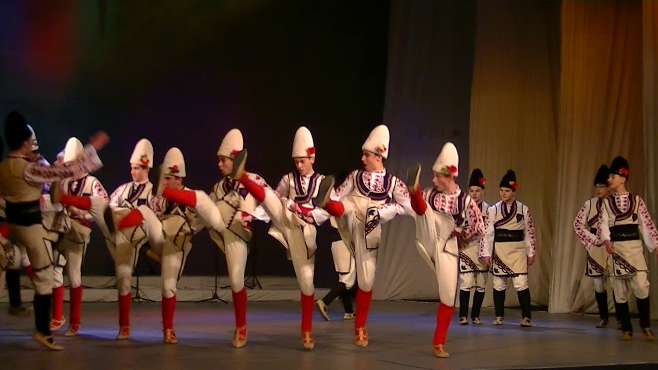 Танцов състав Чудесия