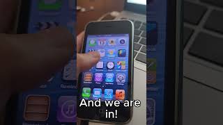 FULLY restoring iPhone 3gs! | #iphone #cool #iphone3gs
