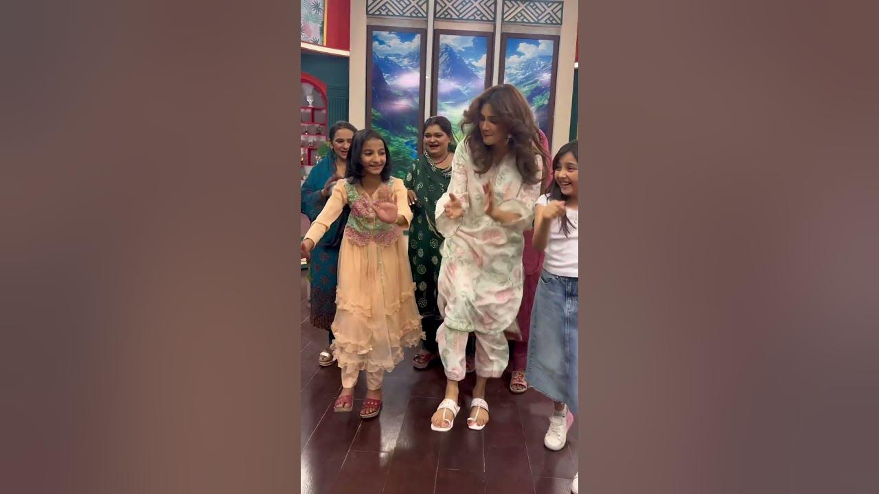 Fiza ali fun mood #fizaali #faraal # cokestudipakistan @cokestudio song #blockbuster
