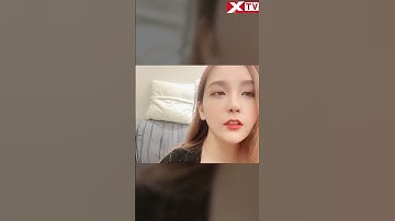 Nhận donate khủng, nữ MC LPL bất chấp làm động tác bị cấm trên stream