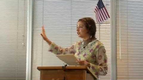 Hamlet Act 3 Scene 1 as preformed by Bett