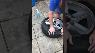 How to fit a tyre at home with no equipment