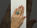 Anello in oro bianco con smeraldo da 4,85ct e diamanti da 0,75ct
