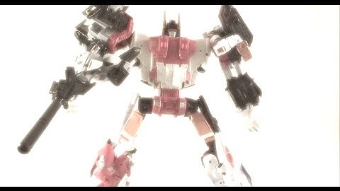 Perfect Effect Combiner Wars Superion PC-05 G1 White Version Review