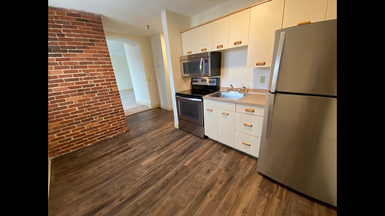 Opera Block 401 Tour a 2 room studio apartment in the heart of