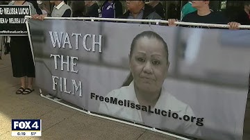 Melissa Lucio supporters rally in Dallas to stop execution