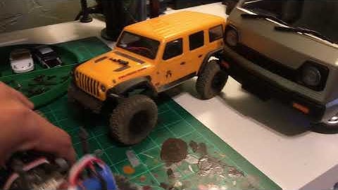 Fast! | Cheap Battery Modification | Team Associated Element Enduro24 TrailRunner