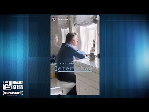 Alec Baldwin Reveals He’s Talking to Howard From His Toilet
