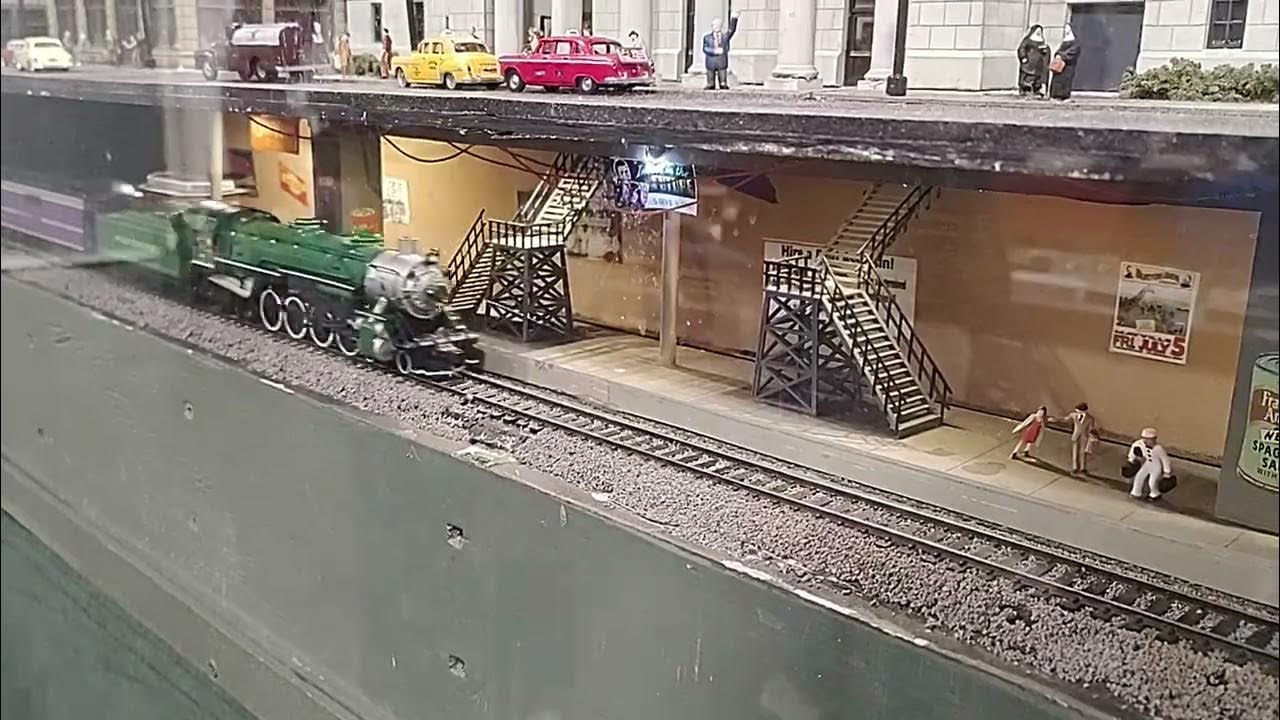 Ho scale model train crash caught on camera! Must watch! YouTube