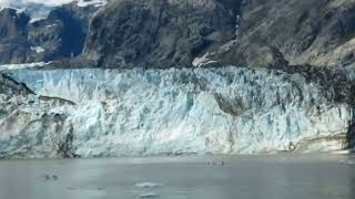 Glacier Calves!