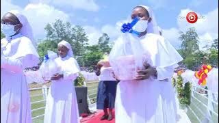 Agutamba wamani tumuhaise (Offertory Hymn). Fort Portal Diocese Choir, Namugongo Matyrs Day 2022