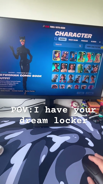 Lmk what ur favourite skins are.❤️#locker #skins #clix #peterbot #ebsleth