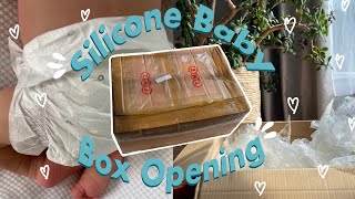 Silicone Baby Box Opening (feat. my Mom)