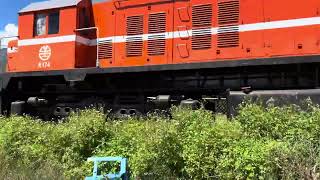 7602次貨物列車通過德高(二)平交道