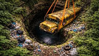 “This Abandoned Bus Was About to Fall… Now It’s a Luxury Home”