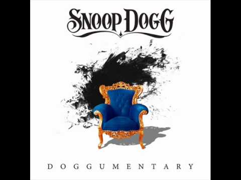 Tonton Snoop Dogg - I Dont need no Bitch feat. Devin the Dude and Kobe Honeycutt (HQ/2011) di YouTube Tonton Snoop Dogg - I Dont need no Bitch feat. Devin the Dude and Kobe Honeycutt (HQ/2011) di YouTube