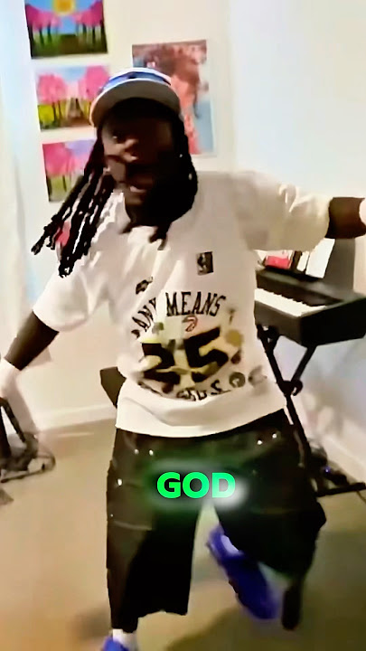 Kai Cenat Looked Under Emily’s Bed… and FREAKED OUT 💀