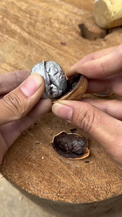 Make an iron walnut! #PureHandmade #WisdomOfLabourers #ProductionProcess